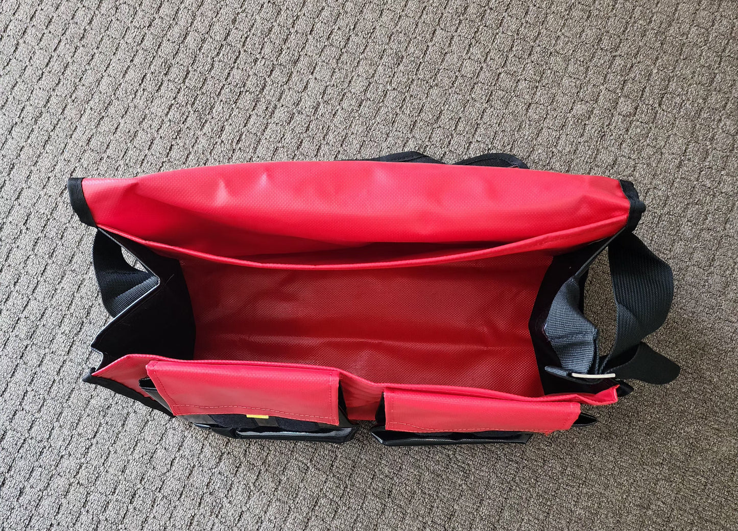 Medium Crib Bag - Red and Black